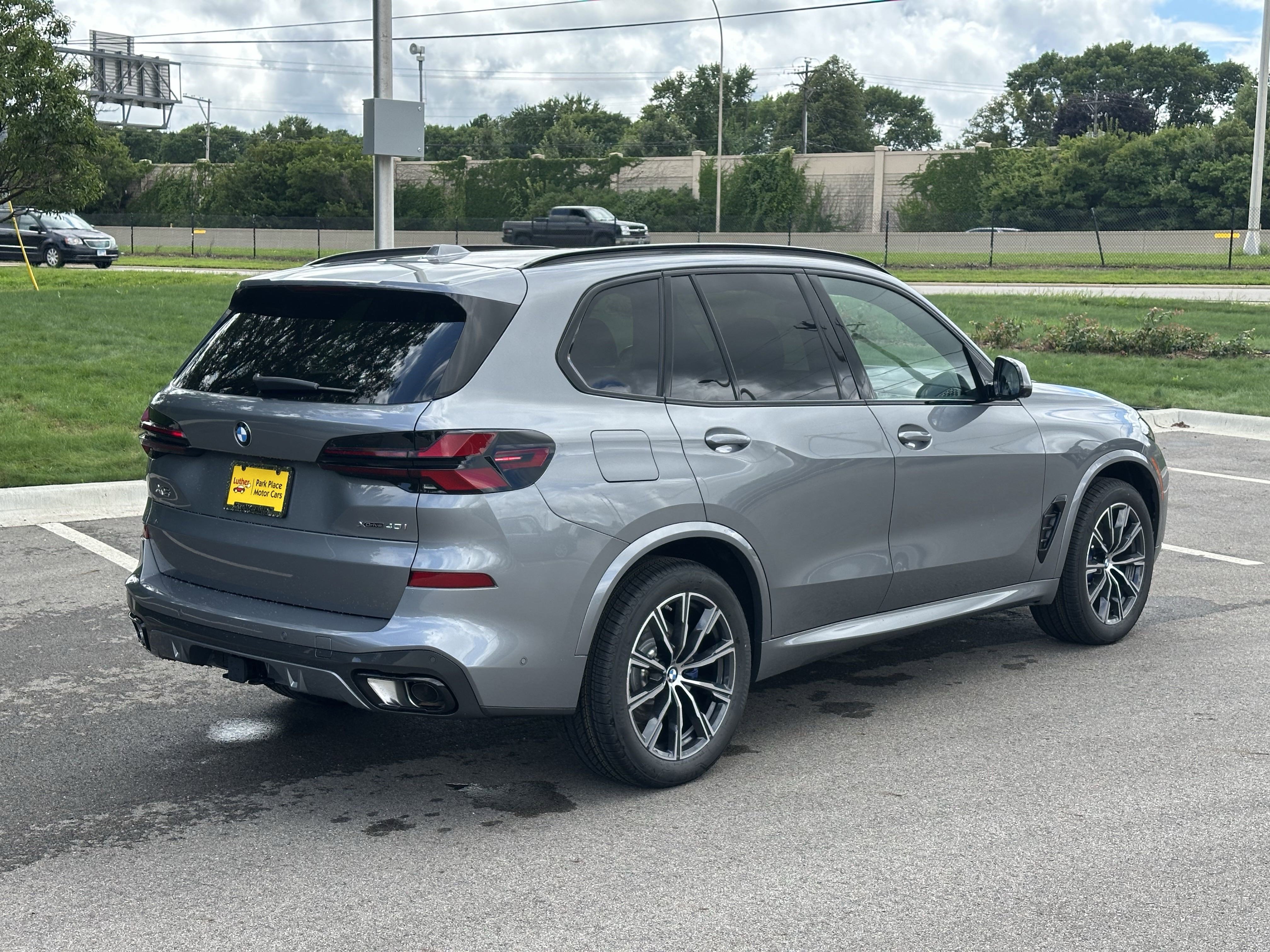 New 2026 BMW X5 xDrive40i image 7