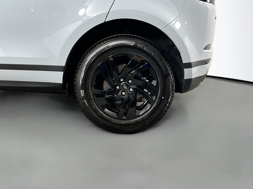 Used 2026 Land Rover Range Rover Evoque S AWD/4WD image 33
