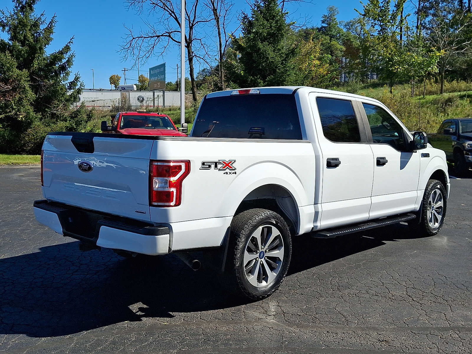 Used 2019 Ford F150 XL w/ Equipment Group 101A Mid AWD/4WD image 6
