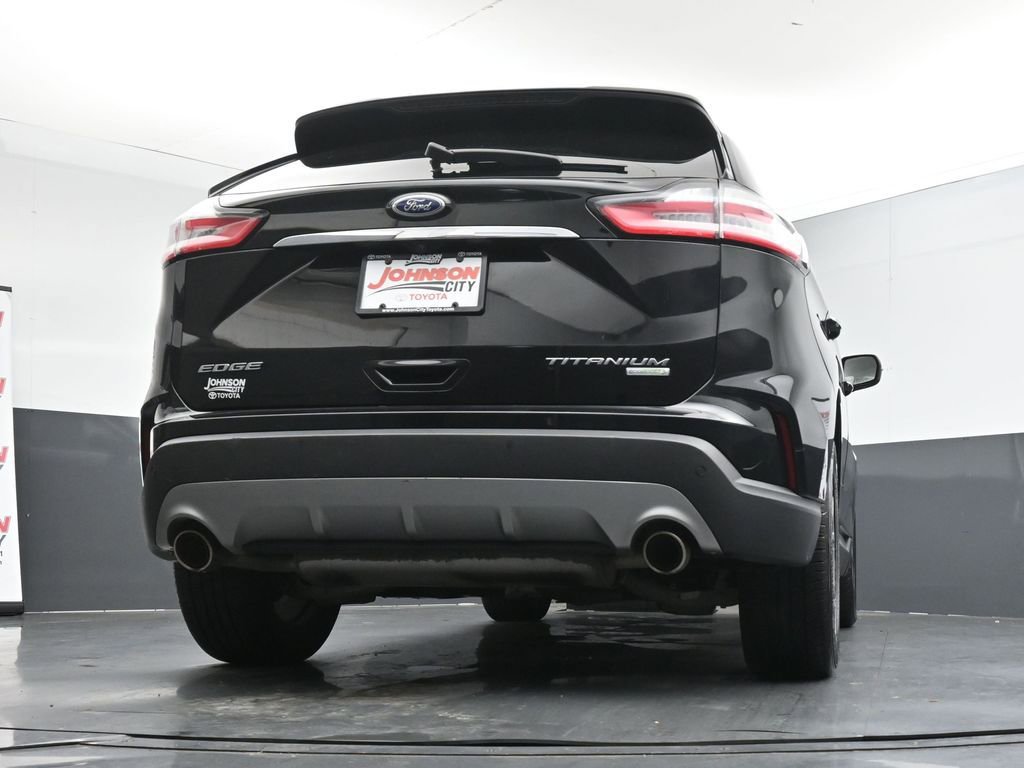 Used 2019 Ford Edge Titanium w/ Cargo Accessory Package image 41
