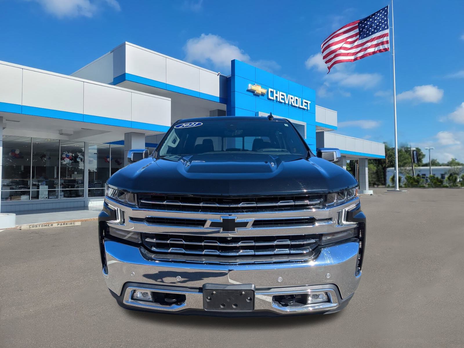 Used 2021 Chevrolet Silverado 1500 LTZ w/ LTZ Premium Package image 2