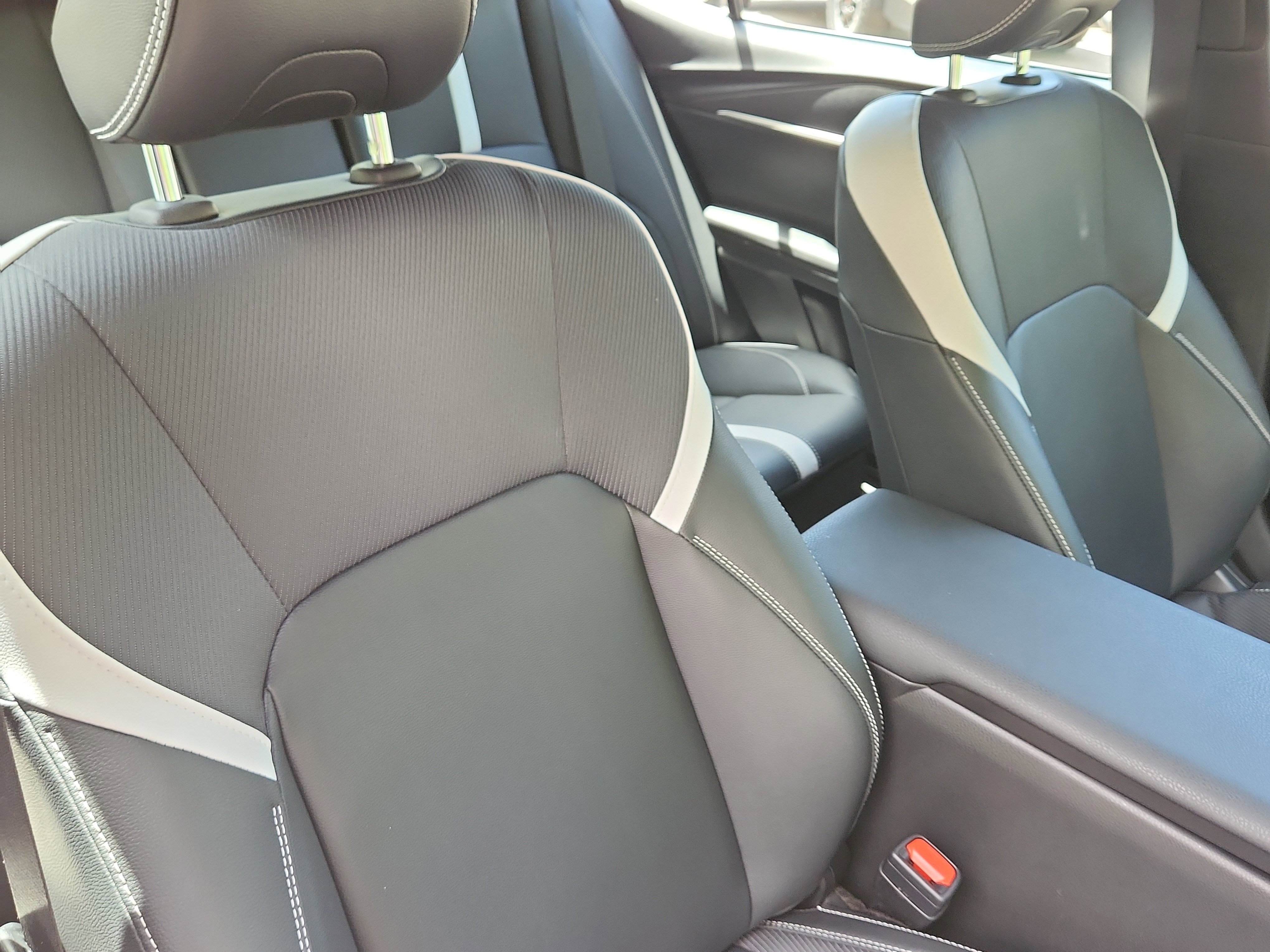 Certified 2025 Toyota Camry SE w/ Convenience Package AWD/4WD image 14