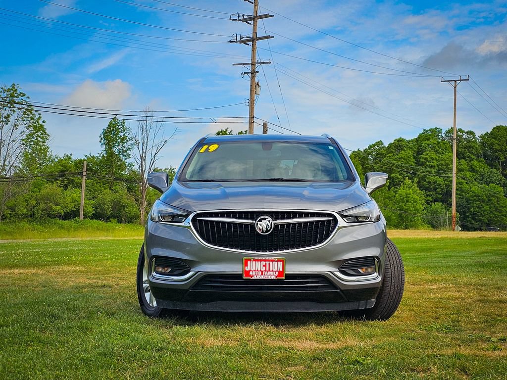 Used 2019 Buick Enclave Essence w/ LPO, Cargo Package AWD/4WD image 8