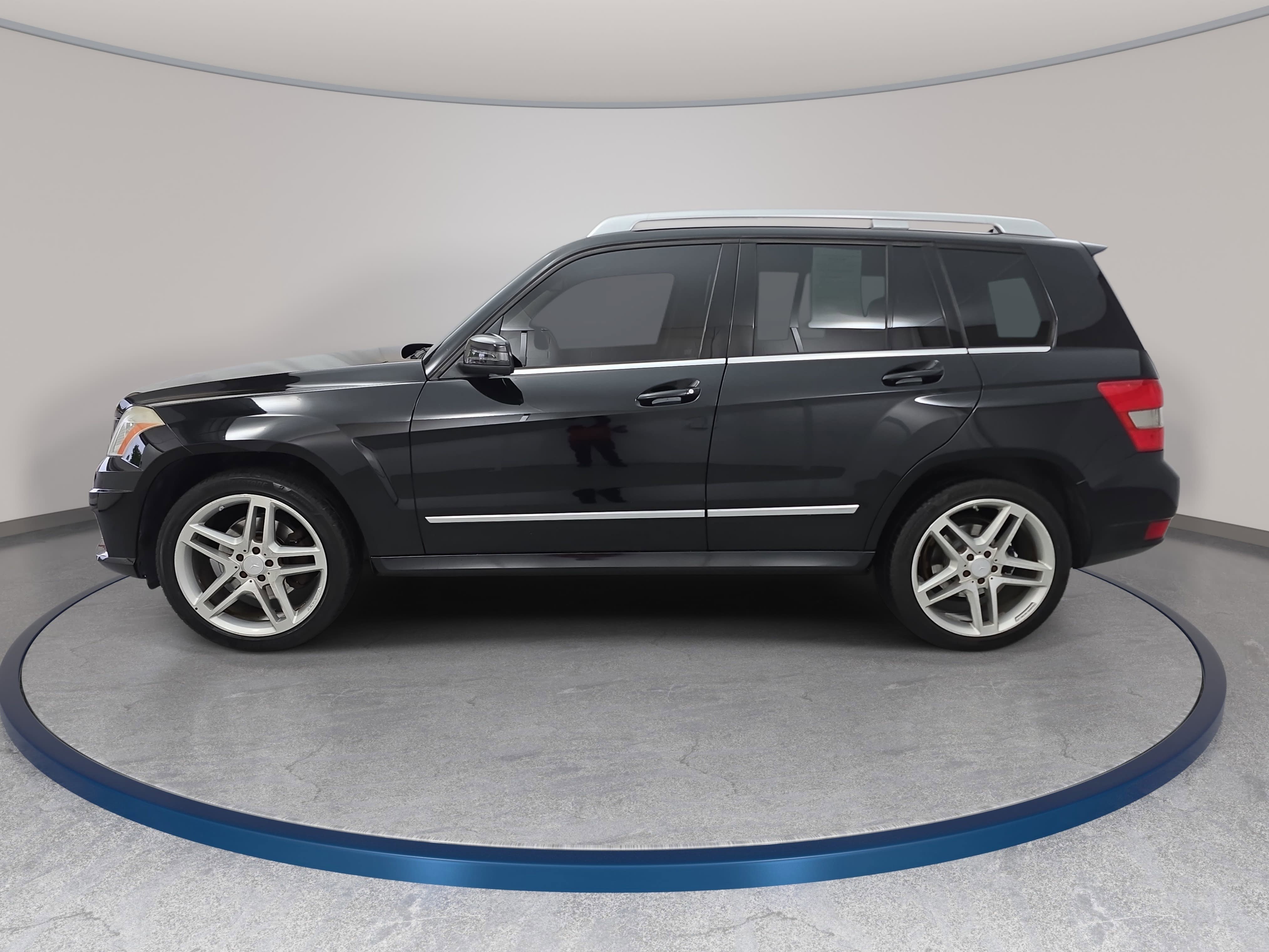 Used 2011 Mercedes-Benz GLK 350 2WD image 8