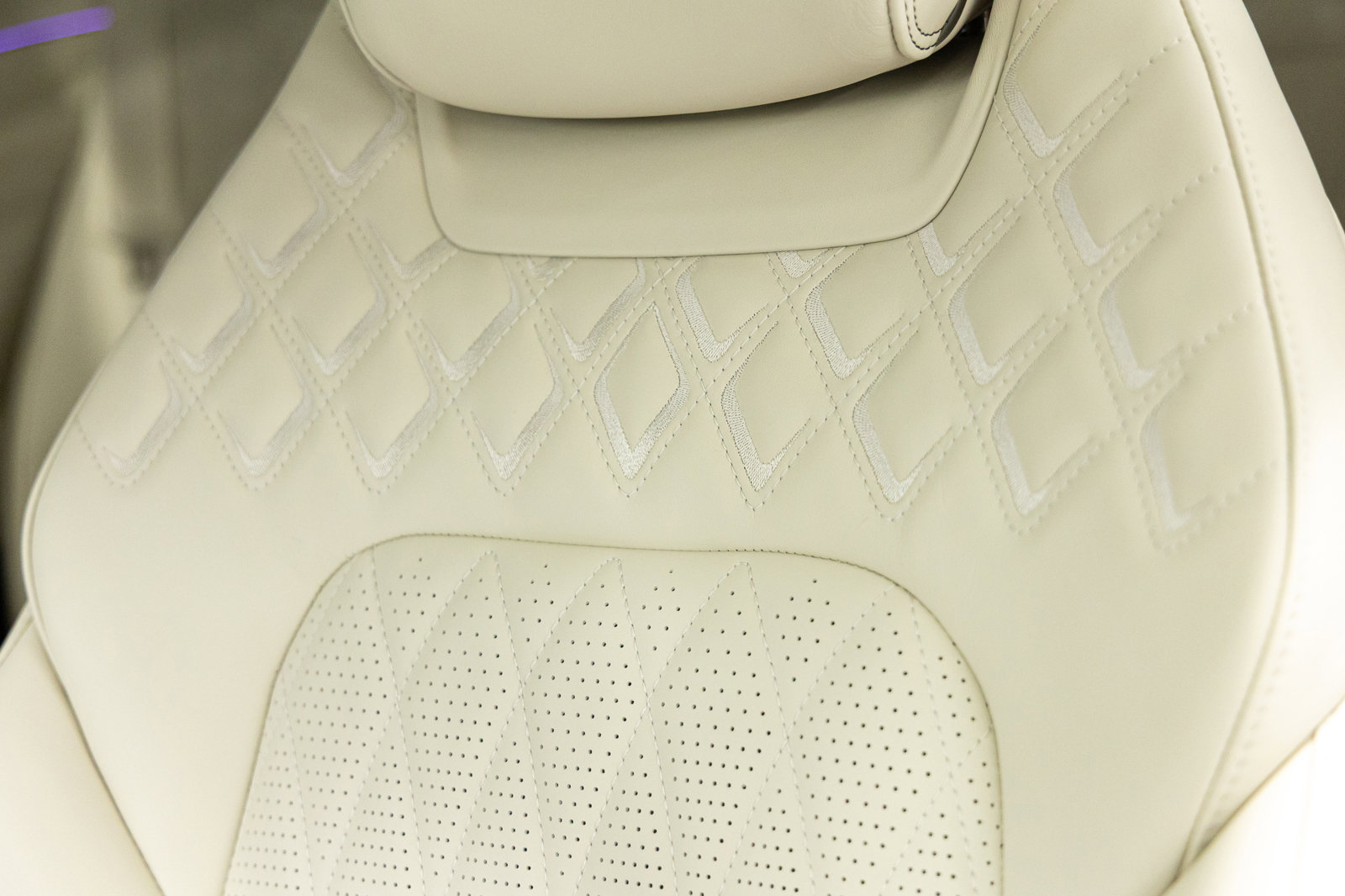 New 2026 Bentley Continental GT image 38