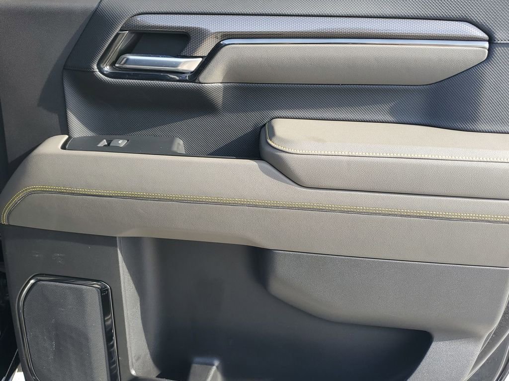 Used 2024 Chevrolet Silverado 1500 ZR2 w/ Technology Package image 44