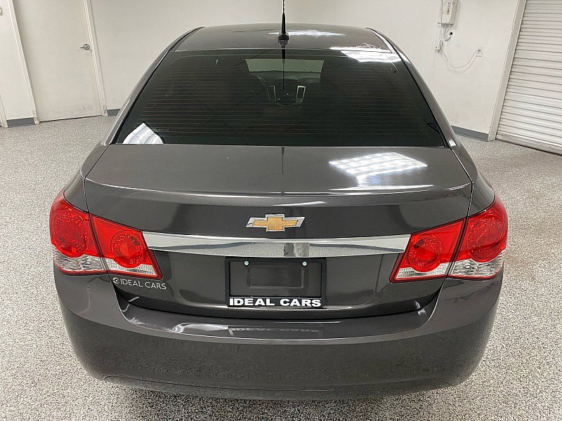 Used 2011 Chevrolet Cruze LT image 6