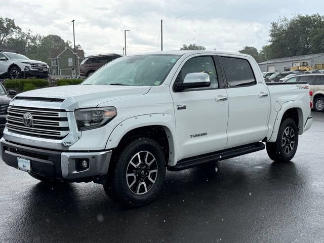 Used 2020 Toyota Tundra Limited w/ Limited Premium Package AWD/4WD image 4