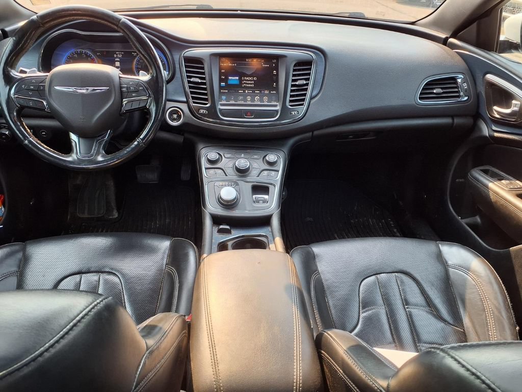 Used 2016 Chrysler 200 S w/ Sun & Sound Group AWD/4WD image 9