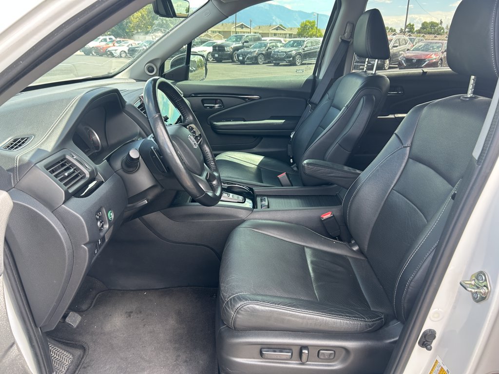 Used 2020 Honda Pilot Elite image 27