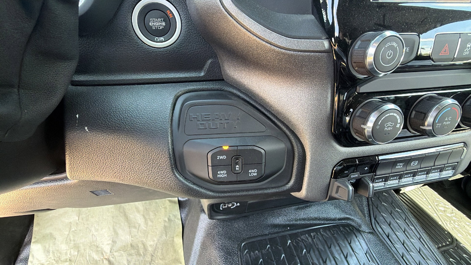 New 2026 RAM 5500 Tradesman w/ Chrome Appearance Group image 32