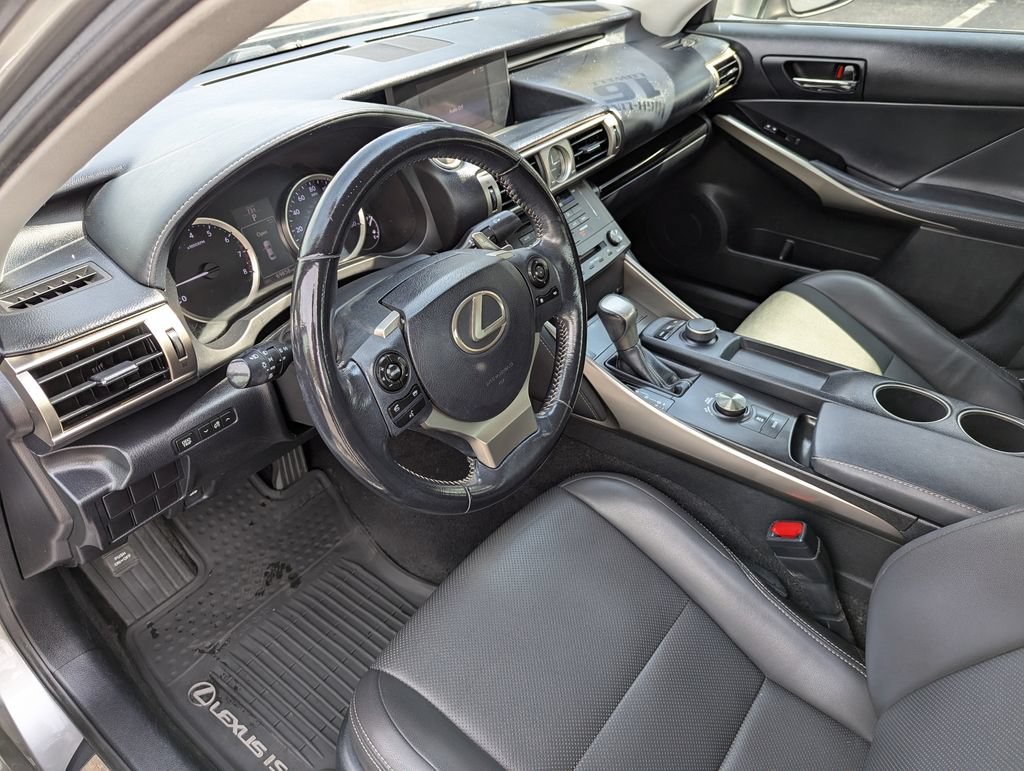Used 2016 Lexus IS 300 AWD w/ Premium Package image 14