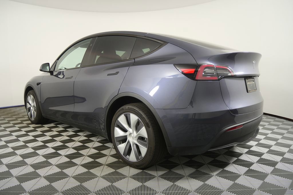 Used 2023 Tesla Model Y Long Range image 5
