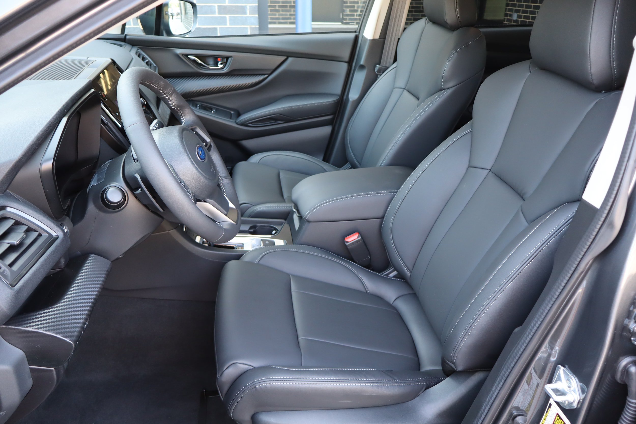 New 2026 Subaru Ascent Premium w/ Premium Package AWD/4WD image 9