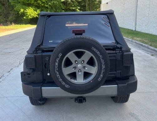 Used 2010 Jeep Wrangler Unlimited Sport AWD/4WD image 12