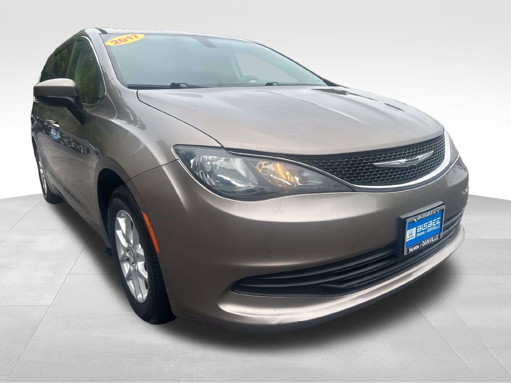 Used 2017 Chrysler Pacifica LX FWD image 9