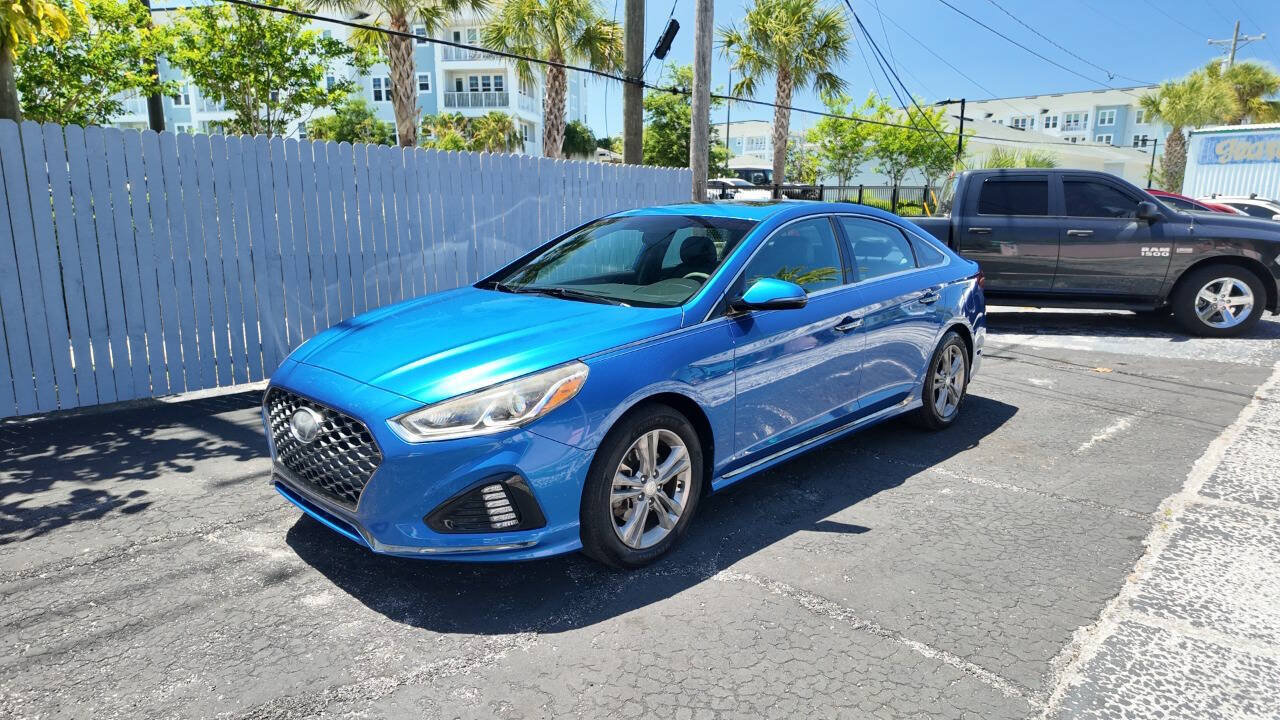 Used 2018 Hyundai Sonata Sport w/ Cargo Package FWD image 4