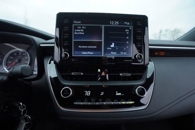 Used 2022 Toyota Corolla SE w/ Carpet Mat Package (TMS) image 28