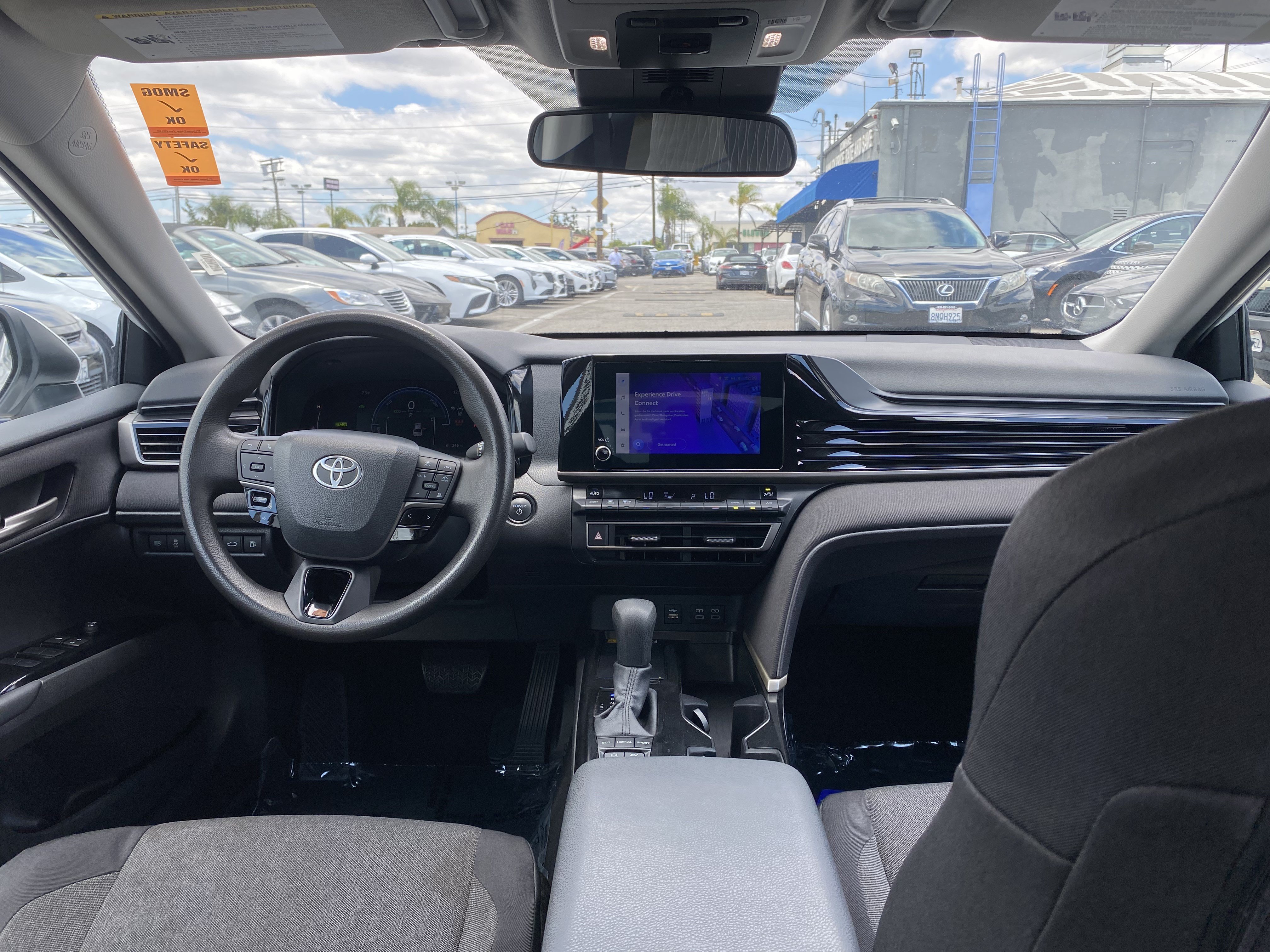 Used 2025 Toyota Camry LE FWD image 25