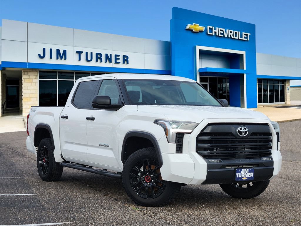 Used 2023 Toyota Tundra SR5 AWD/4WD image 1