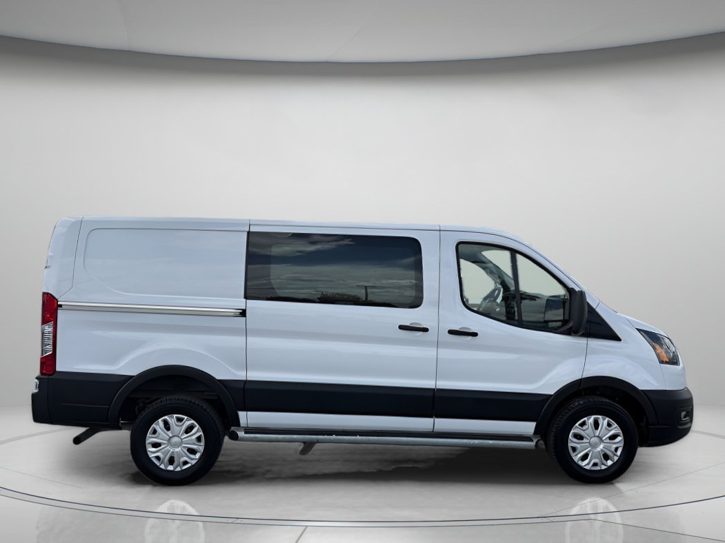 Used 2025 Ford Transit 250 Low Roof w/ Exterior Upgrade Package RWD image 2