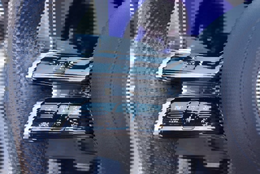 Used 2022 Mercedes-Benz E 450 Cabriolet w/ AMG Line image 16