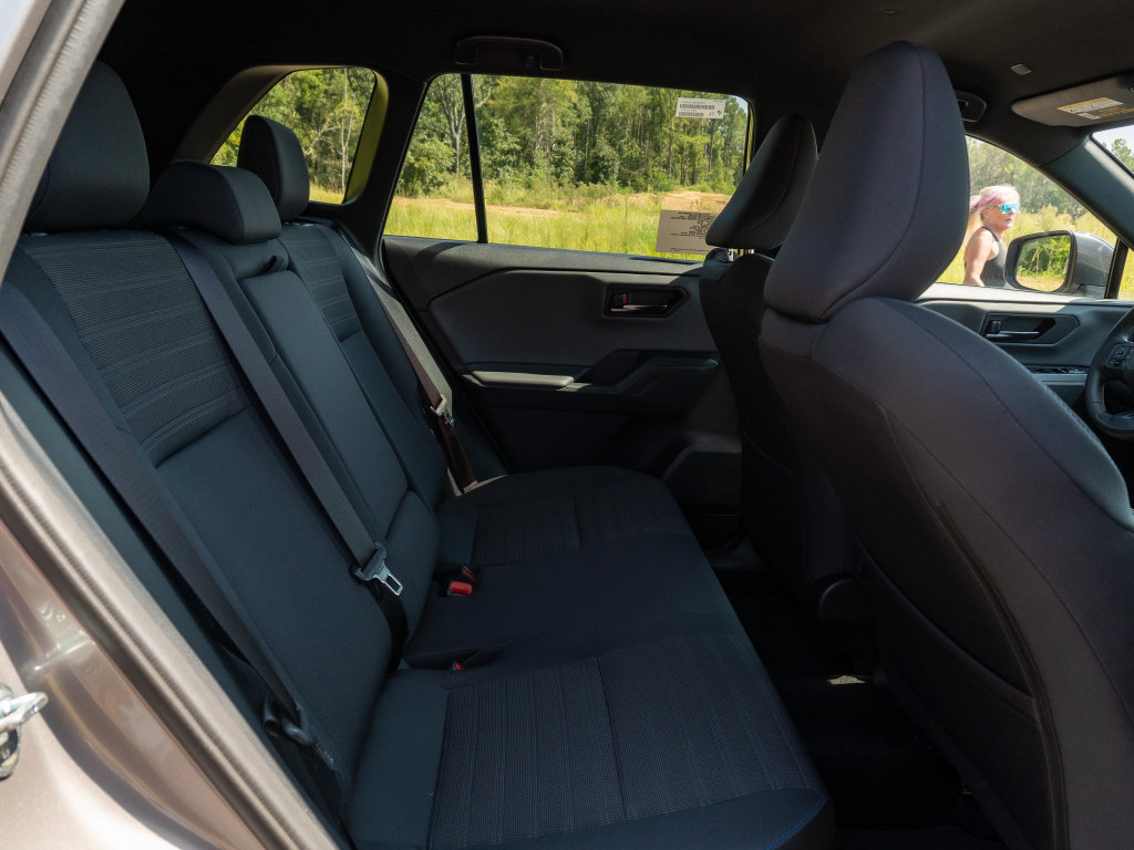 New 2026 Toyota RAV4 SE AWD/4WD image 18