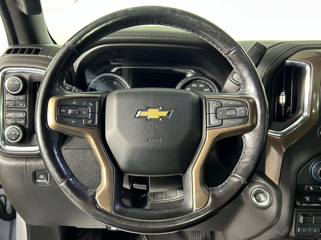 Used 2022 Chevrolet Silverado 3500 High Country AWD/4WD image 24