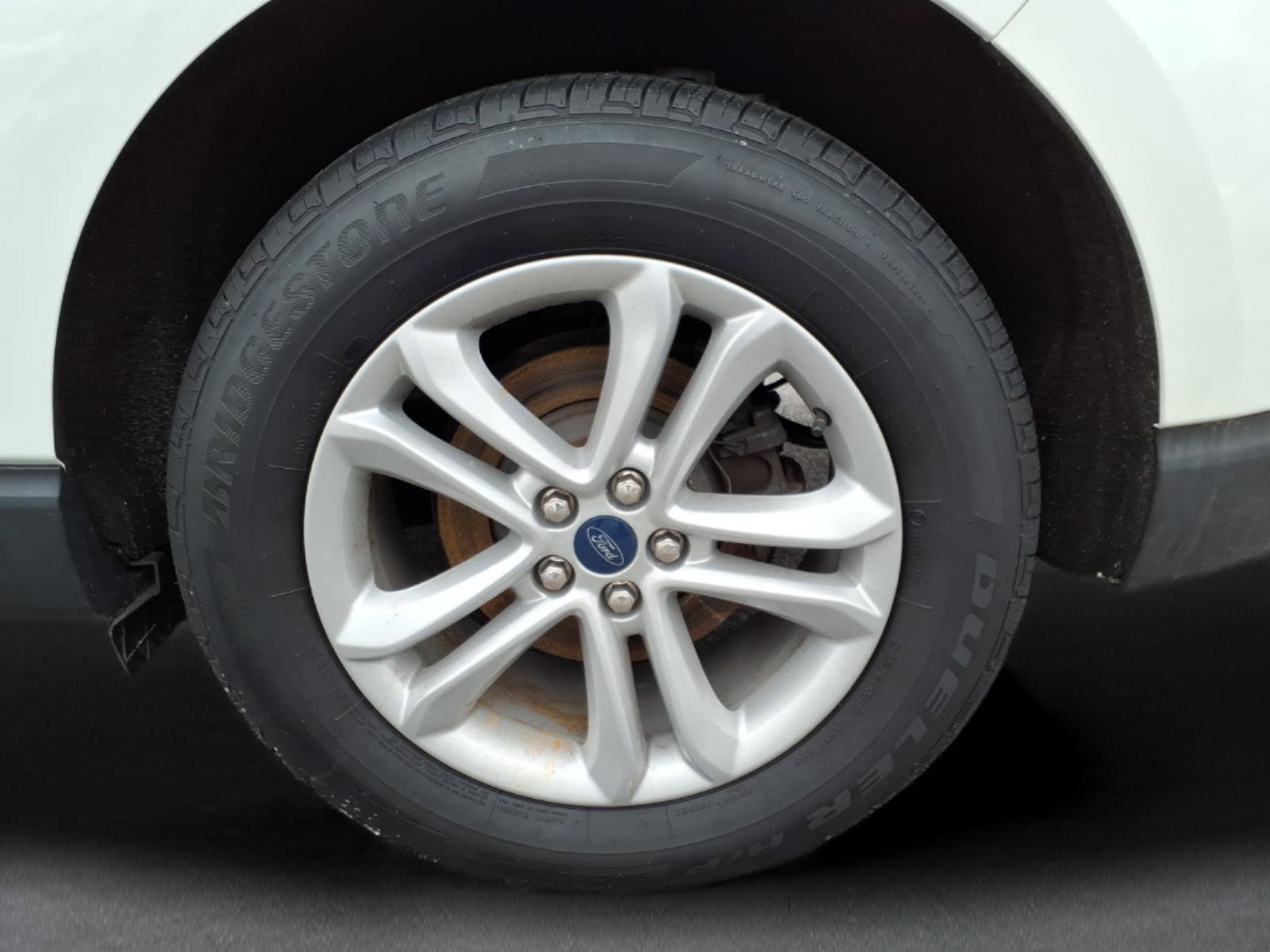 Used 2020 Ford Edge SEL w/ Convenience Package image 9