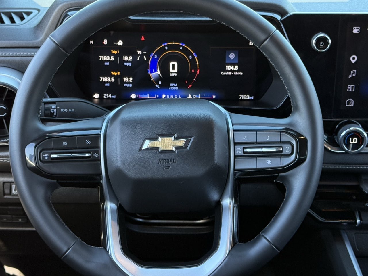 Used 2026 Chevrolet Colorado LT w/ Advanced Trailering Package RWD image 11