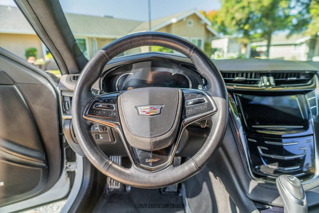 Used 2018 Cadillac CTS V w/ Luxury Package image 18