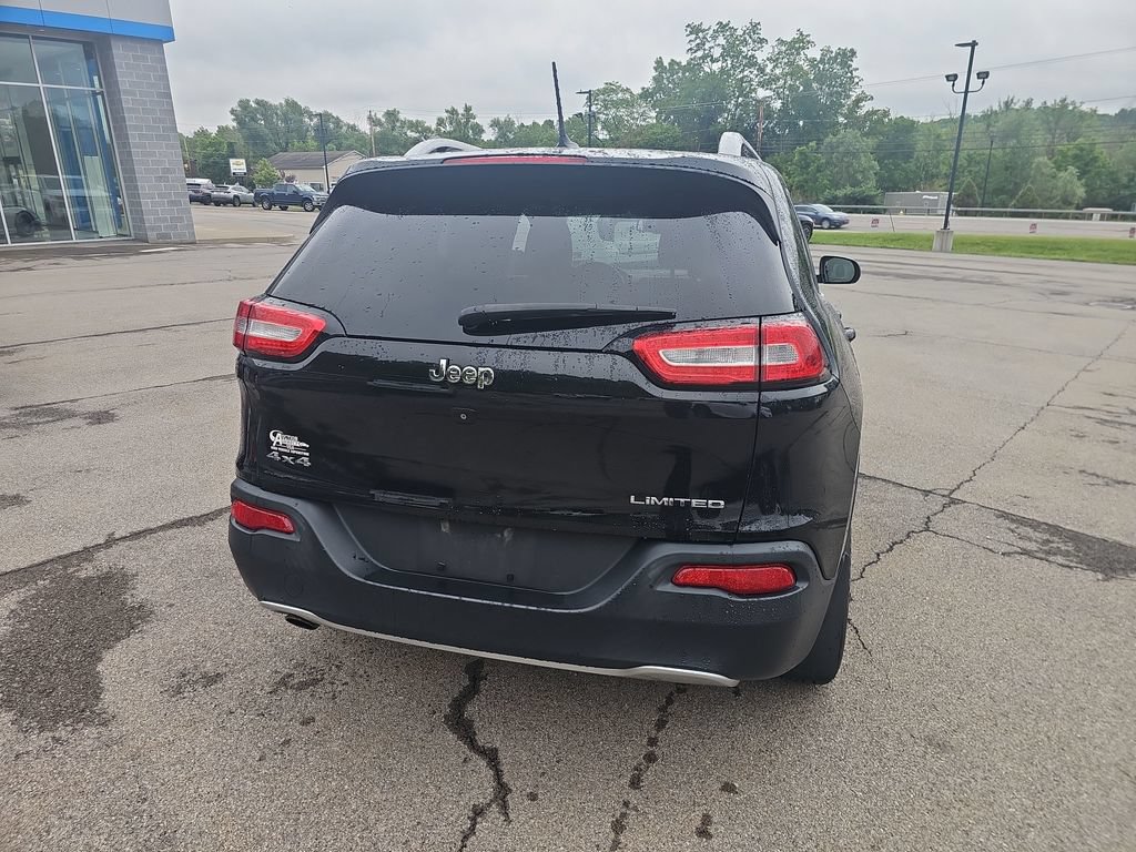 Used 2014 Jeep Cherokee Limited AWD/4WD image 7