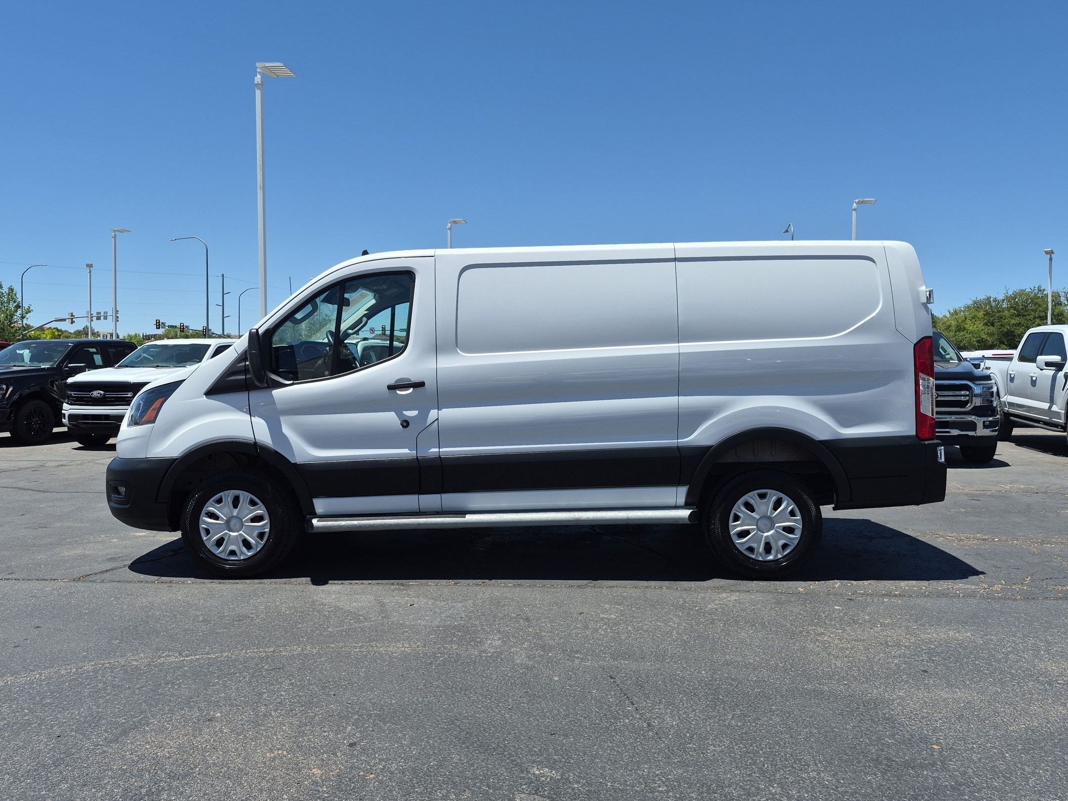 Used 2025 Ford Transit 250 Low Roof w/ Exterior Upgrade Package RWD image 6