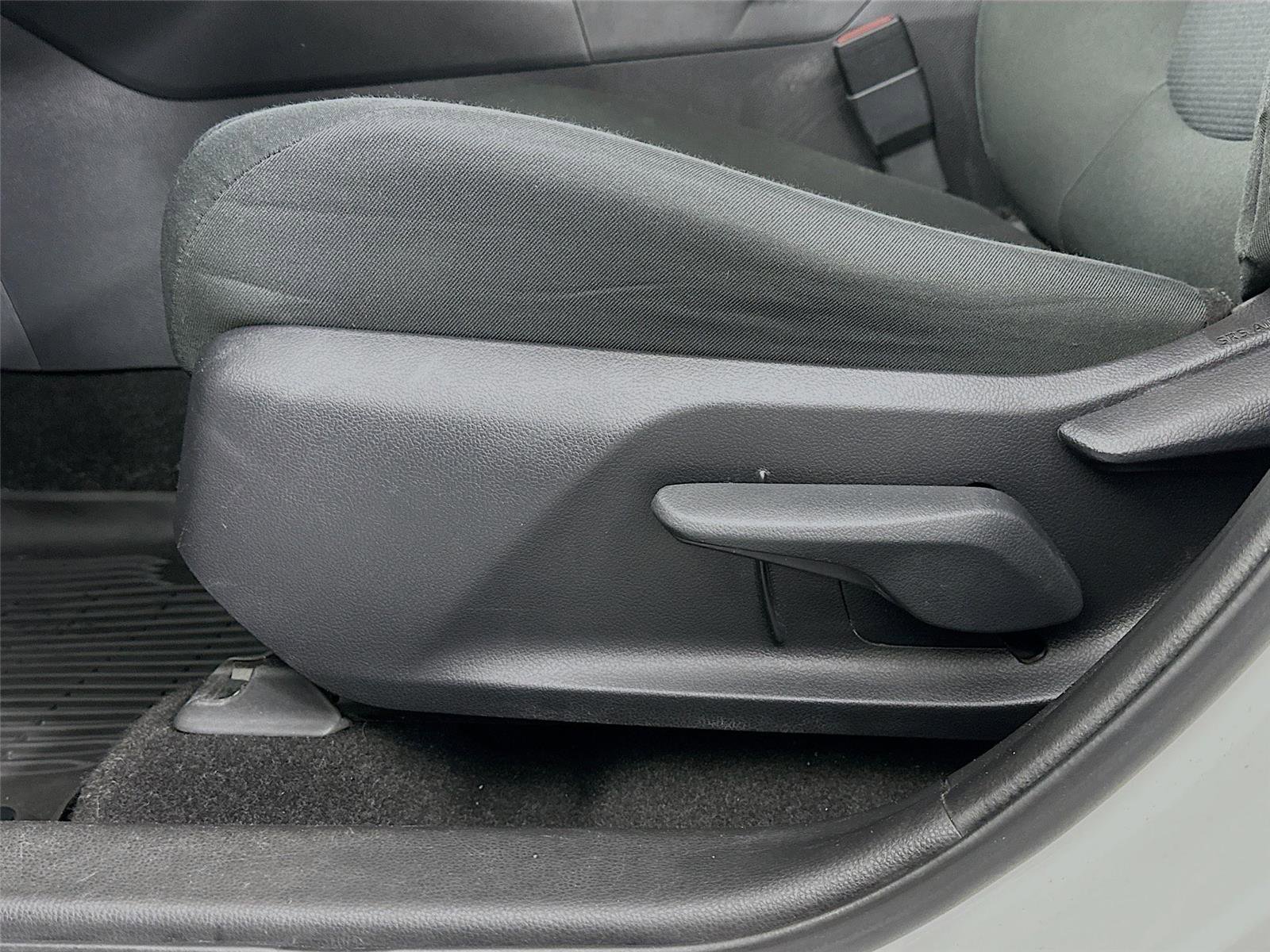 Certified 2019 Toyota RAV4 LE image 19