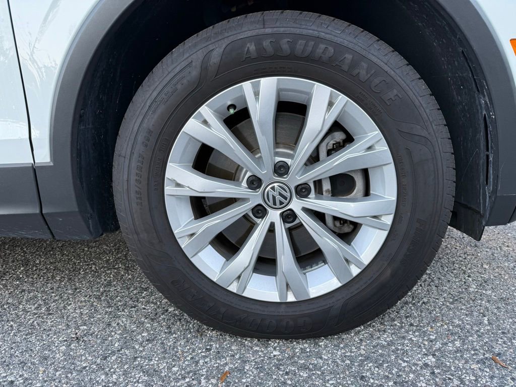 Used 2020 Volkswagen Tiguan S image 7