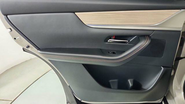 New 2026 MAZDA CX-90 Plug-In Hybrid w/ Preferred AWD/4WD image 26