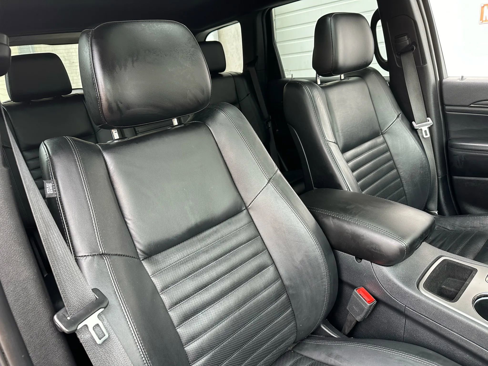 Used 2020 Jeep Grand Cherokee Limited X image 11