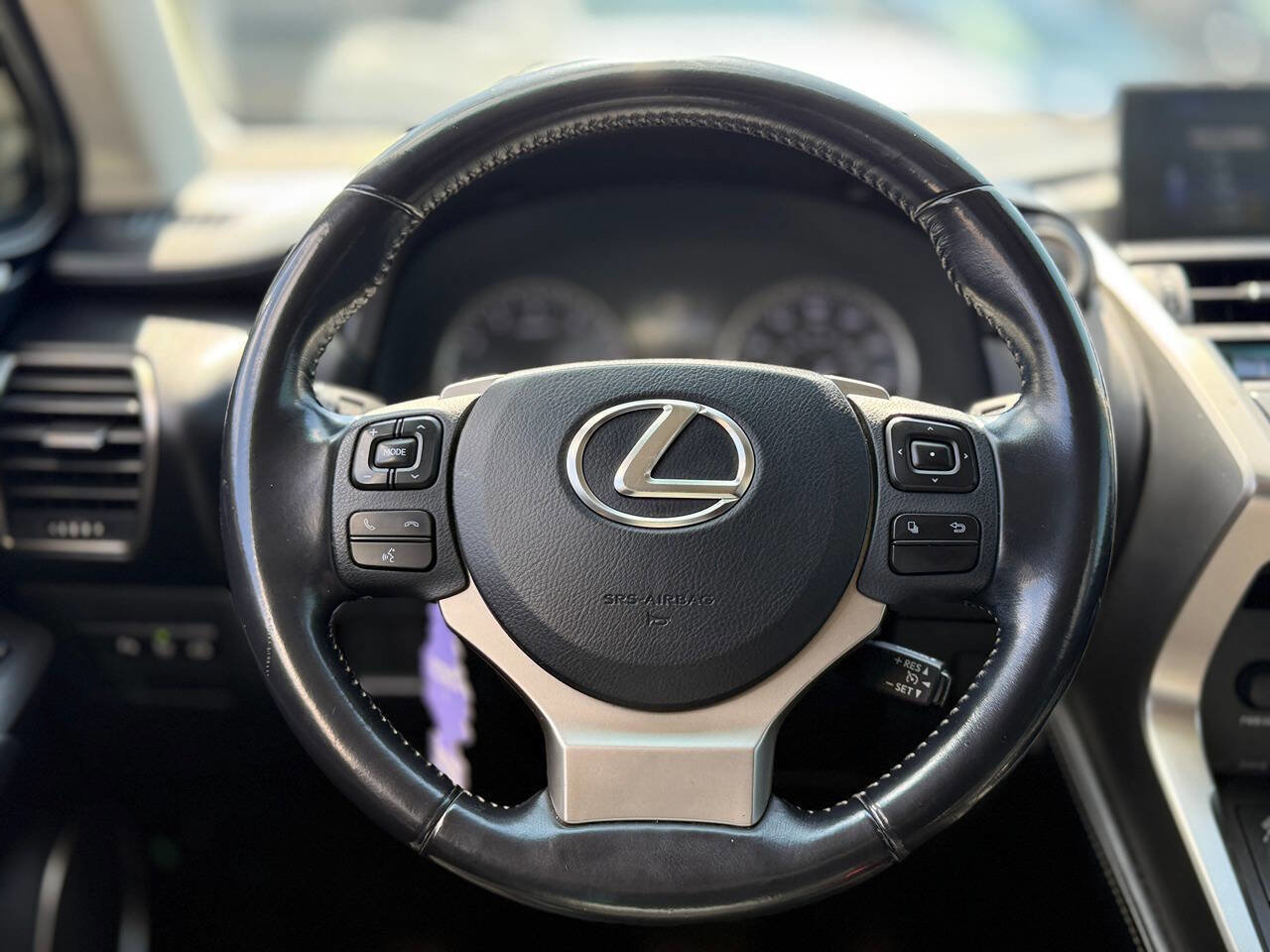 Used 2016 Lexus NX 200t FWD image 24