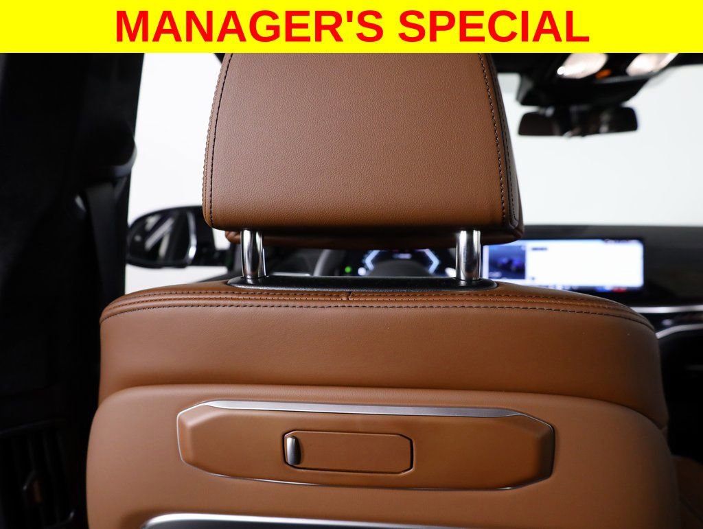 Used 2026 BMW X7 M60i image 48