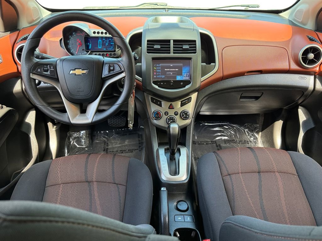 Used 2015 Chevrolet Sonic LT FWD image 10