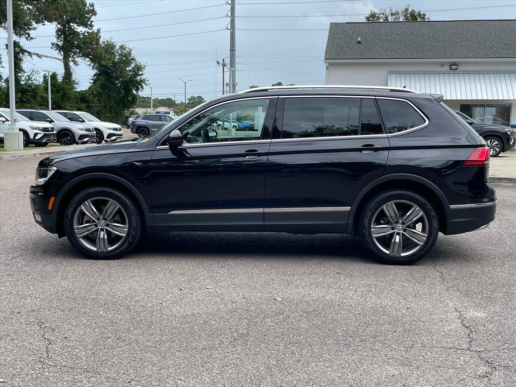 Used 2021 Volkswagen Tiguan SEL w/ 2-Row Tiguan MDO Package AWD/4WD image 28