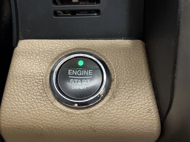 Used 2017 Ford F150 Lariat w/ Equipment Group 502A Luxury image 17