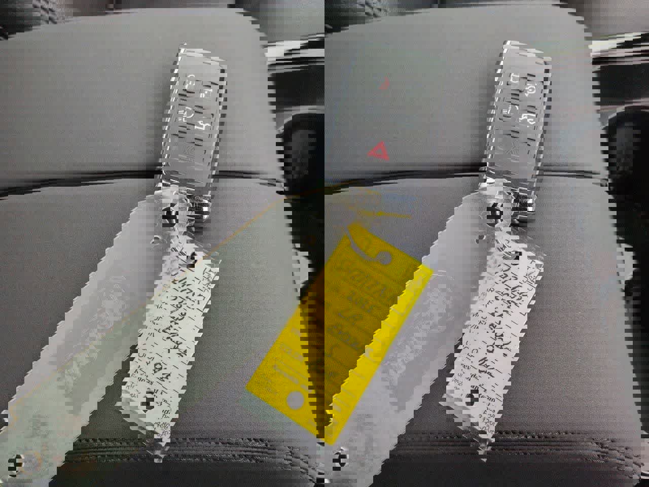 Certified 2025 Land Rover Range Rover Evoque S image 37