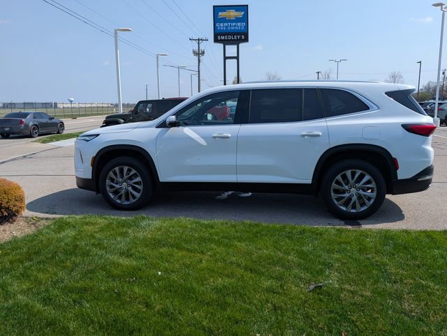 Used 2025 Buick Enclave Preferred image 10