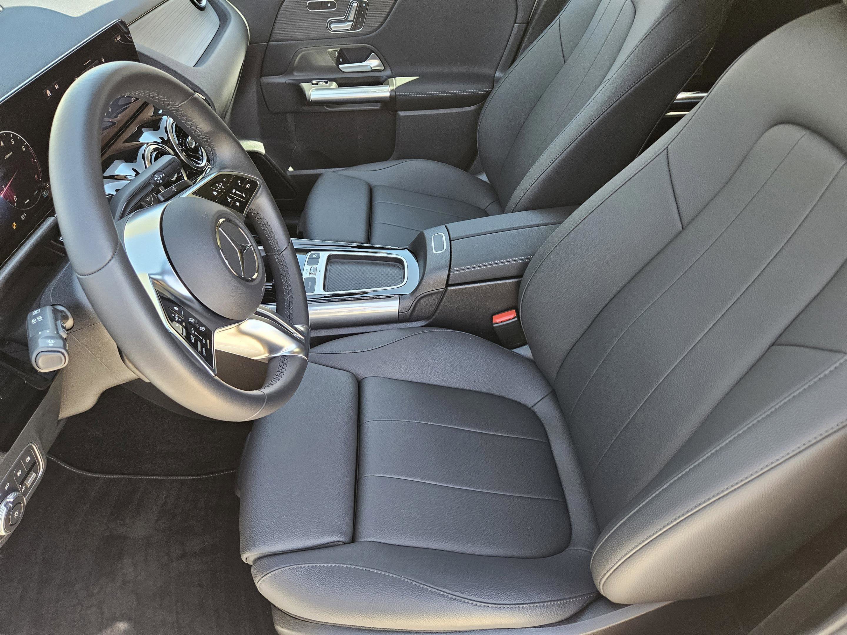 Certified 2026 Mercedes-Benz GLA 250 image 5