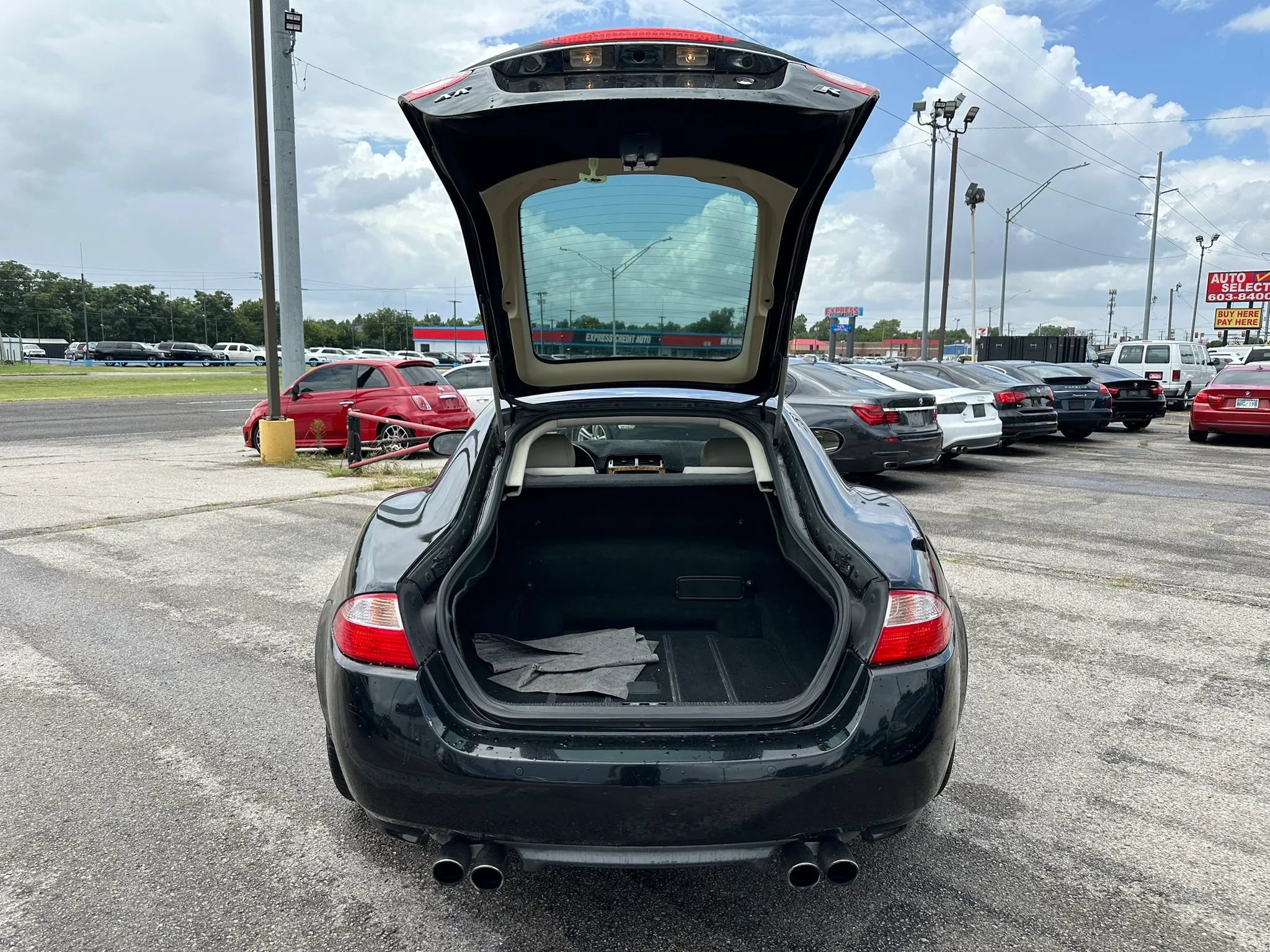 Used 2007 Jaguar XKR R RWD image 12