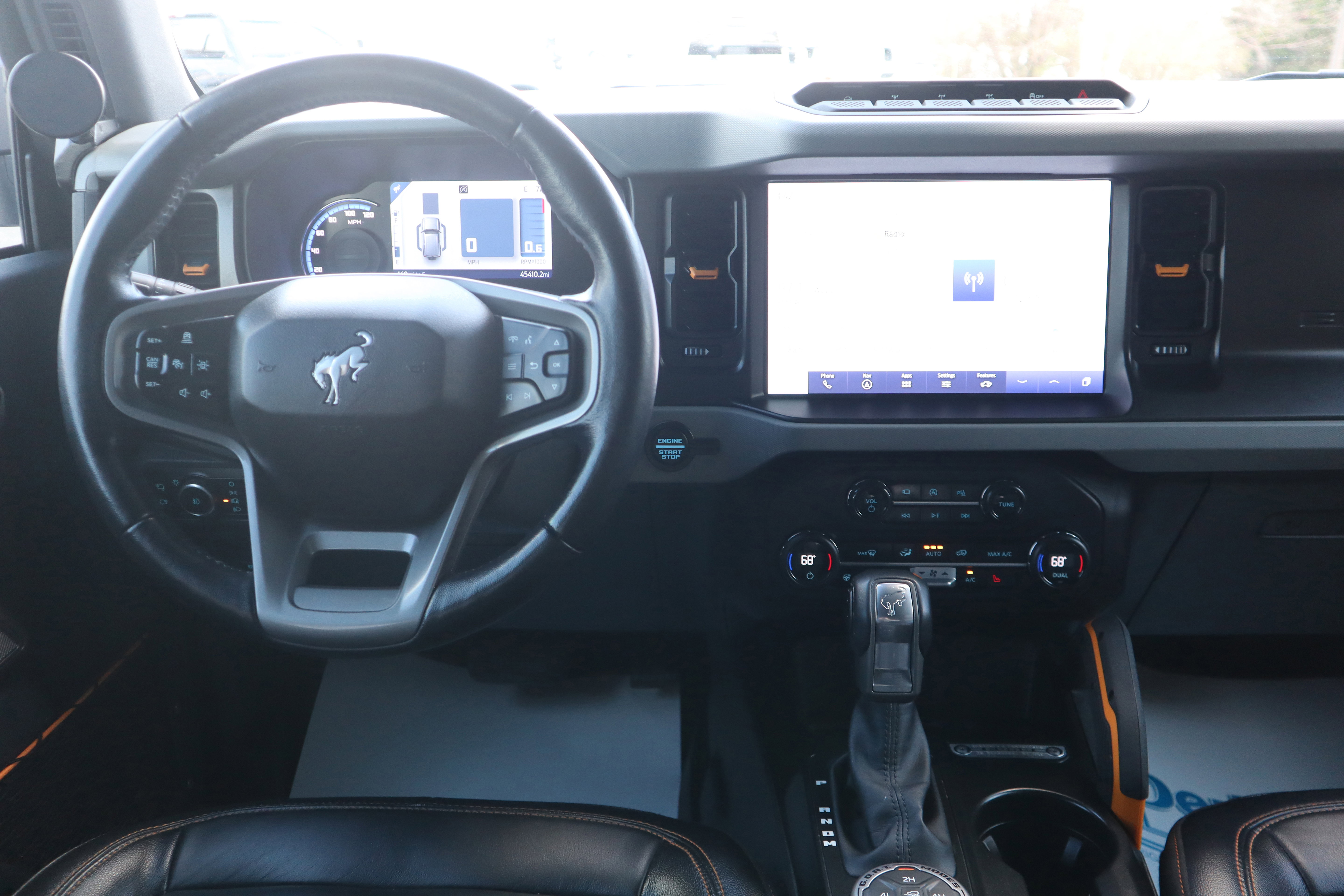 Used 2023 Ford Bronco Badlands image 13