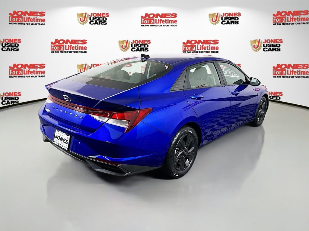 Certified 2021 Hyundai Elantra SEL image 15