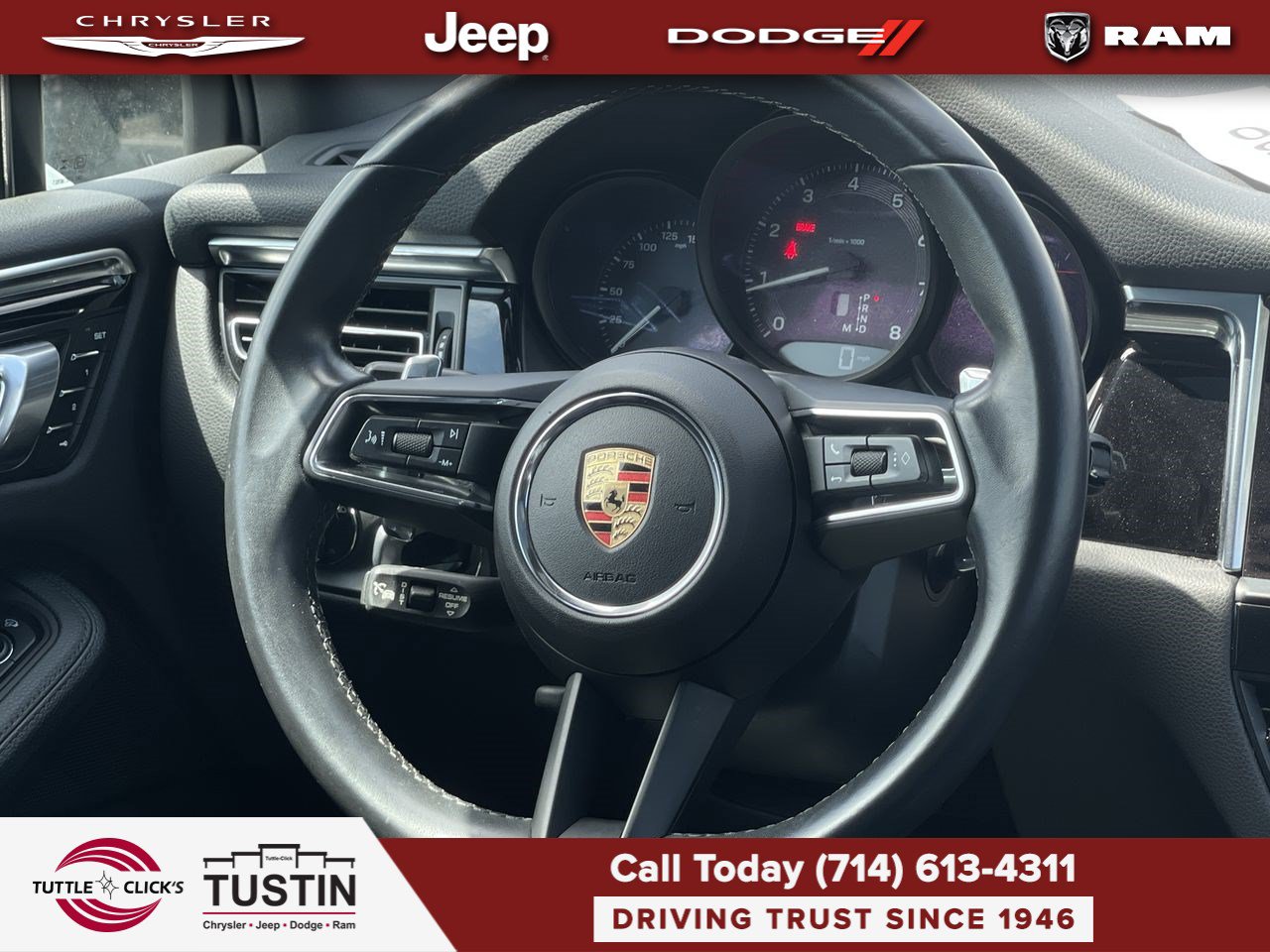 Used 2024 Porsche Macan AWD/4WD image 21