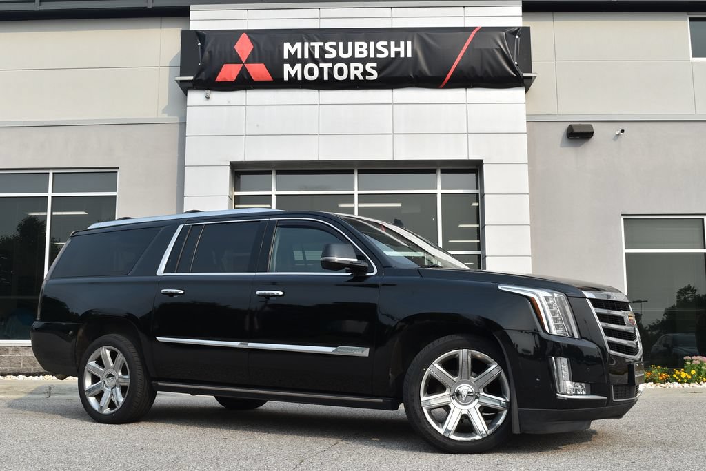 Used 2017 Cadillac Escalade ESV Premium Luxury AWD/4WD image 1